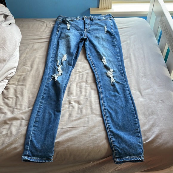 High Rise Jeans - Picture 2 of 6